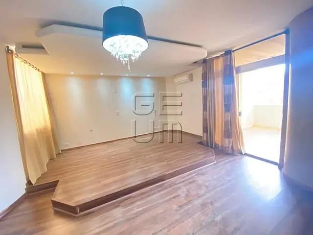 Cobertura / Penthouse com 670m² 4 quartos e 4 banheiros, à venda, no bairro Centro em Londrina