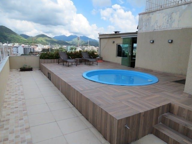 Cobertura / Penthouse com 365m² 4 quartos e 2 banheiros, à venda, no bairro Vila Valqueire em Rio de Janeiro