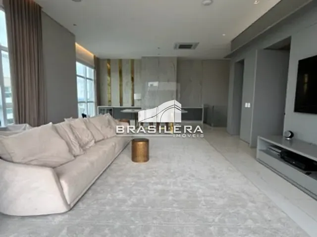 Cobertura / Penthouse com 560m² 3 quartos e 6 banheiros, à venda, no bairro Setor Marista em Goiânia