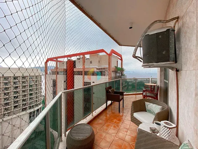 Cobertura / Penthouse com 420m² 4 quartos e 5 banheiros, à venda, no bairro Copacabana em Rio de Janeiro