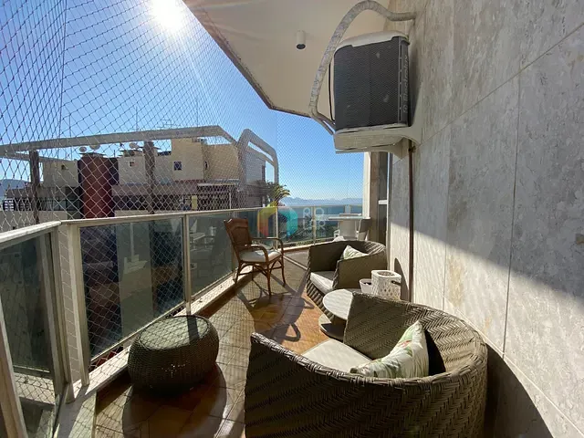 Cobertura / Penthouse com 420m² 4 quartos e 5 banheiros, à venda, no bairro Copacabana em Rio de Janeiro