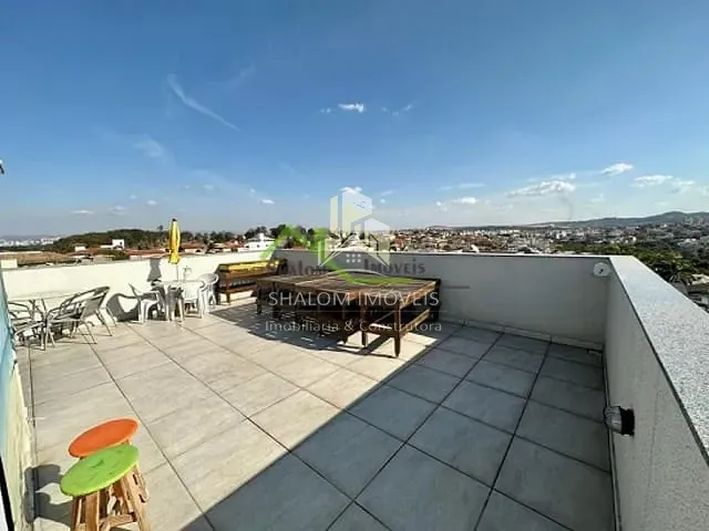 Cobertura / Penthouse com 100m² 2 quartos e 3 banheiros, à venda, no bairro Parque Xangri-La em Contagem