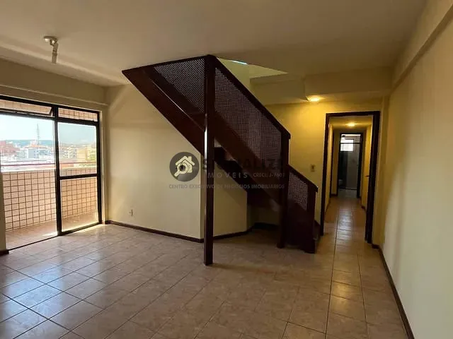 Cobertura / Penthouse com 180m² 3 quartos e 3 banheiros, à venda, no bairro Centro em Cabo Frio