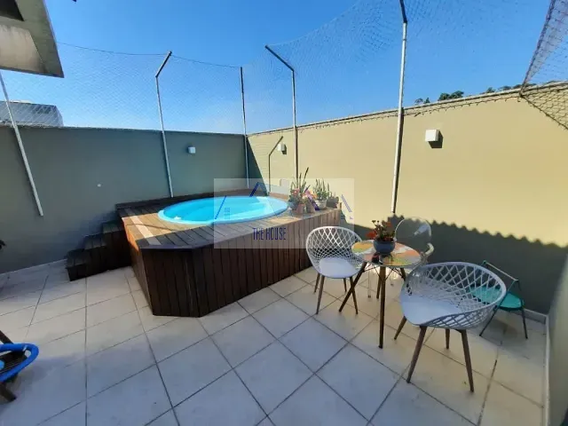 Cobertura / Penthouse 2 quartos e 2 banheiros, à venda, no bairro Badu em Niterói