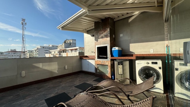 Cobertura / Penthouse com 1230m² 4 quartos e 3 banheiros, à venda, no bairro Centro em Cabo Frio