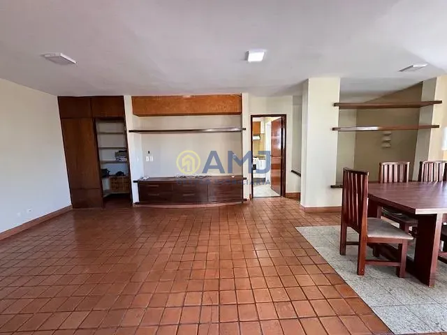Cobertura / Penthouse 3 quartos e 4 banheiros, para alugar, no bairro Setor Oeste em Goiânia