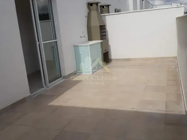 Cobertura / Penthouse 2 quartos e 2 banheiros, à venda, no bairro Santa Terezinha em Juiz de Fora