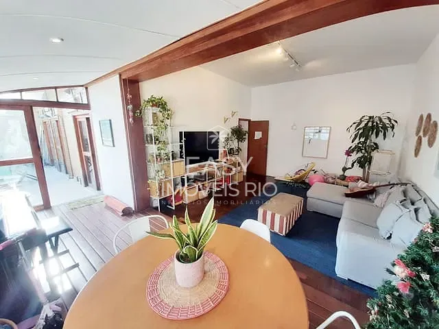 Cobertura / Penthouse com 127m² 3 quartos e 3 banheiros, à venda, no bairro Humaitá em Rio de Janeiro