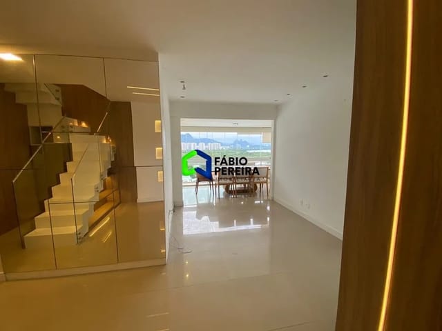 Cobertura / Penthouse com 154m² 3 quartos e 3 banheiros, à venda, no bairro Barra da Tijuca em Rio de Janeiro