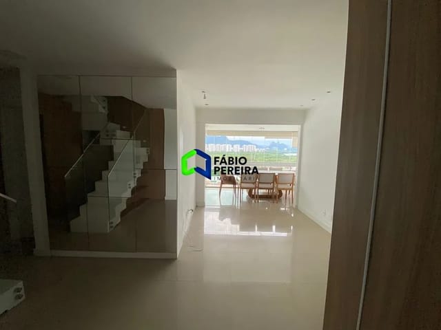 Cobertura / Penthouse com 154m² 3 quartos e 3 banheiros, à venda, no bairro Barra da Tijuca em Rio de Janeiro