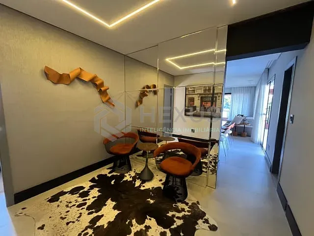 Cobertura / Penthouse 3 quartos e 5 banheiros, à venda, no bairro Pitangueiras em Guarujá