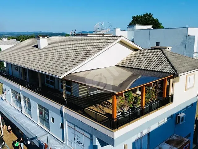 Cobertura / Penthouse 4 quartos e 3 banheiros, à venda, no bairro Canabarro em Teutônia