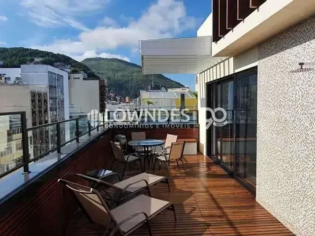 Cobertura / Penthouse com 448m² 6 quartos e 7 banheiros, à venda, no bairro Copacabana em Rio de Janeiro