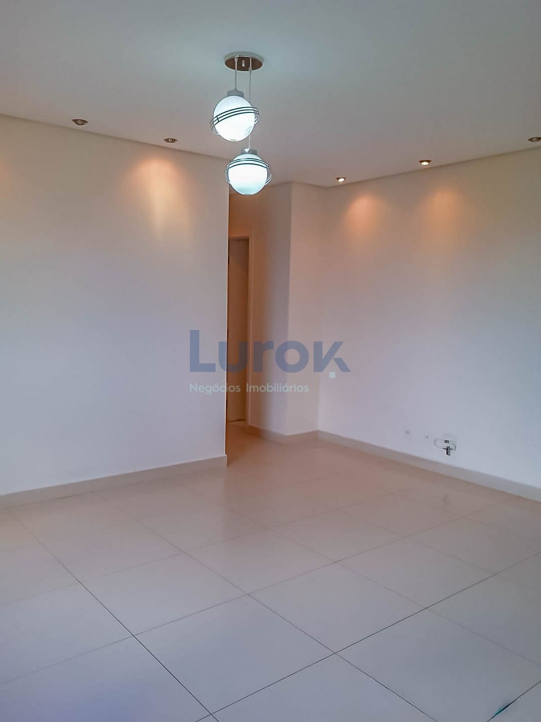 Apartamento, 3 quartos, 162 m² - Foto 2