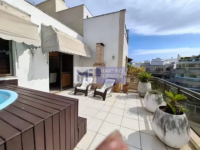 Cobertura / Penthouse com 164m² 3 quartos e 3 banheiros, para alugar, no bairro Recreio dos Bandeirantes em Rio de Janeiro