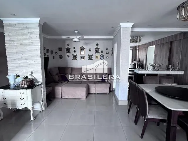 Cobertura / Penthouse com 160m² 3 quartos e 5 banheiros, à venda, no bairro Serrinha em Goiânia