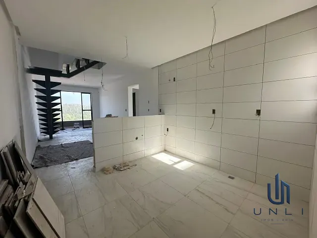 Cobertura / Penthouse 2 quartos e 2 banheiros, à venda, no bairro Monte Castelo em Volta Redonda