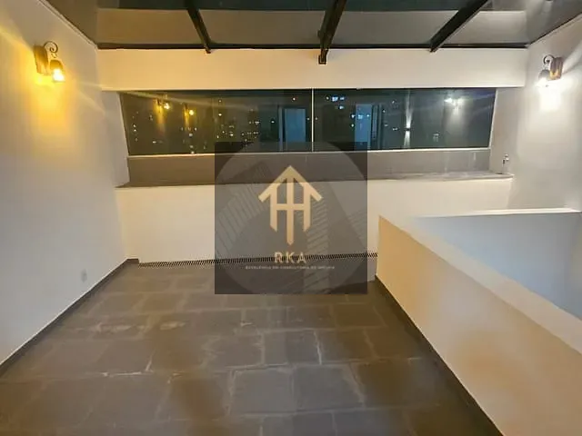 Cobertura / Penthouse 1 quarto e 2 banheiros, para alugar, no bairro Moema em São Paulo