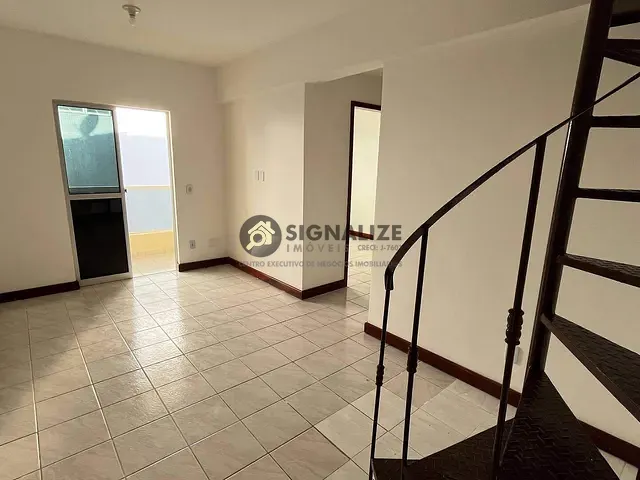Cobertura / Penthouse com 110m² 3 quartos e 2 banheiros, à venda, no bairro Braga em Cabo Frio