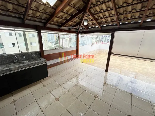 Cobertura / Penthouse com 240m² 4 quartos e 2 banheiros, para alugar, no bairro Estoril em Belo Horizonte