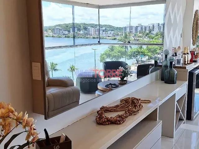 Cobertura / Penthouse com 219m² 4 quartos e 6 banheiros, à venda ou para alugar, no bairro Pontal em Ilhéus