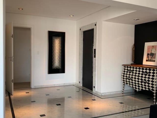 Cobertura / Penthouse com 364m² 4 quartos e 4 banheiros, à venda, no bairro Moema em São Paulo