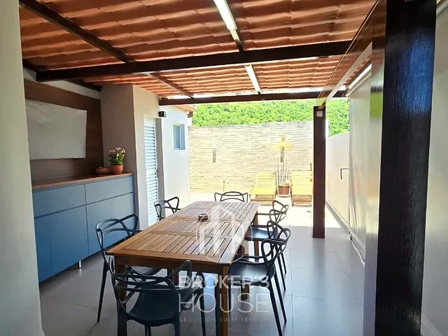 Cobertura / Penthouse 2 quartos e 3 banheiros, à venda, no bairro Maruípe em Vitória