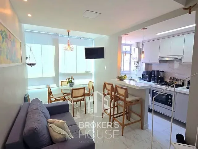 Cobertura / Penthouse 2 quartos e 3 banheiros, à venda, no bairro Maruípe em Vitória