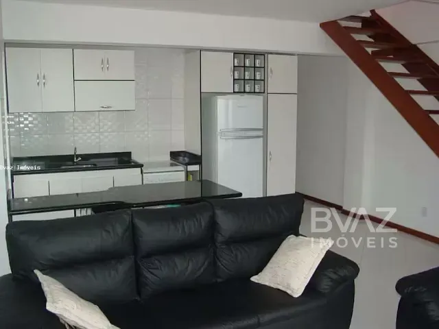 Cobertura / Penthouse com 170m² 3 quartos e 3 banheiros, à venda, no bairro Praia do Pontal em Arraial do Cabo