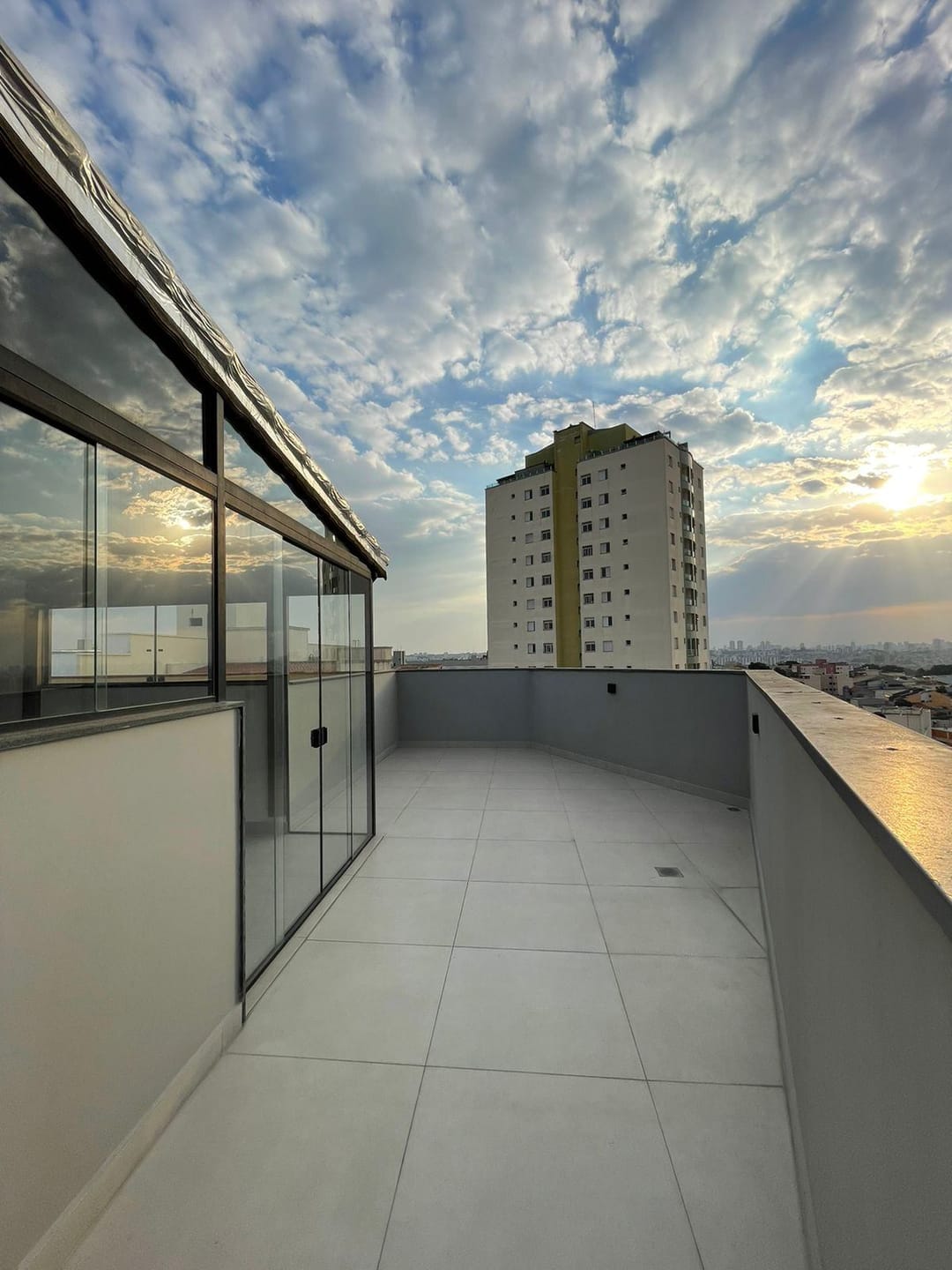 Cobertura à venda 3 Quartos, 1 Suite, 2 Vagas, 170M², Nova Gerty, São Caetano do Sul - SP 