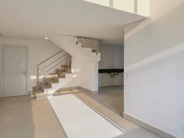 Cobertura / Penthouse com 152m² 3 quartos e 4 banheiros, à venda, no bairro Serra em Belo Horizonte