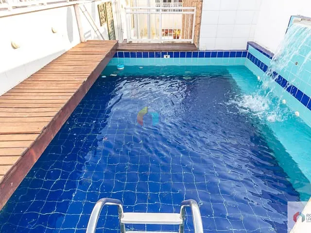 Cobertura / Penthouse com 281m² 3 quartos e 3 banheiros, à venda, no bairro Copacabana em Rio de Janeiro