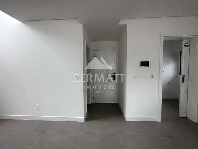 Cobertura / Penthouse com 258m² 3 quartos e 4 banheiros, à venda, no bairro Jardim Blumenau em Blumenau