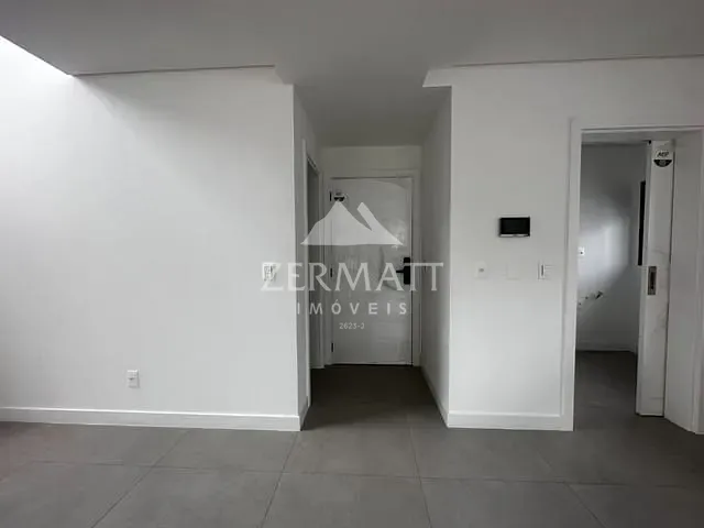 Cobertura / Penthouse com 258m² 3 quartos e 4 banheiros, à venda, no bairro Jardim Blumenau em Blumenau