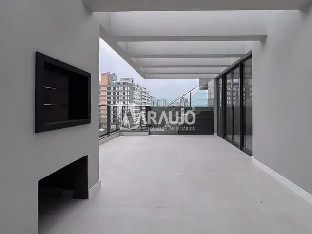Cobertura / Penthouse 4 quartos e 4 banheiros, à venda, no bairro Praia Brava em Itajaí