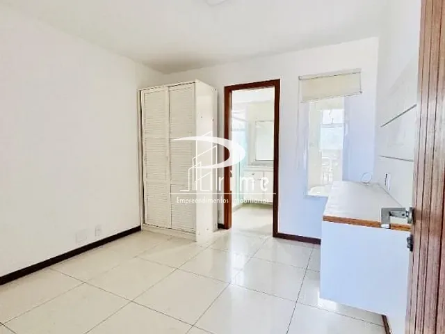 Cobertura / Penthouse 1 quarto e 2 banheiros, à venda, no bairro Camboinhas em Niterói