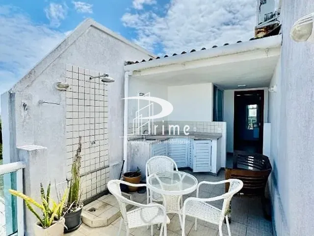 Cobertura / Penthouse 1 quarto e 2 banheiros, à venda, no bairro Camboinhas em Niterói