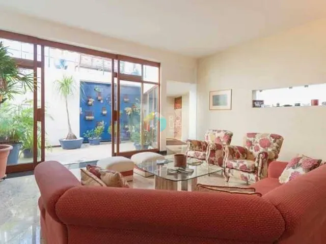 Cobertura / Penthouse com 400m² 3 quartos e 6 banheiros, à venda, no bairro Lagoa em Rio de Janeiro