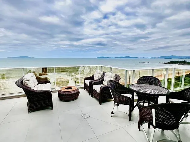 Cobertura / Penthouse 4 quartos e 3 banheiros, à venda, no bairro Praia Grande em Governador Celso Ramos