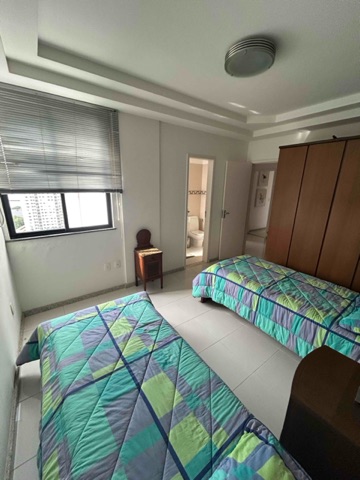 Cobertura / Penthouse com 450m² 3 quartos e 4 banheiros, à venda ou para alugar, no bairro Centro em Campos dos Goytacazes