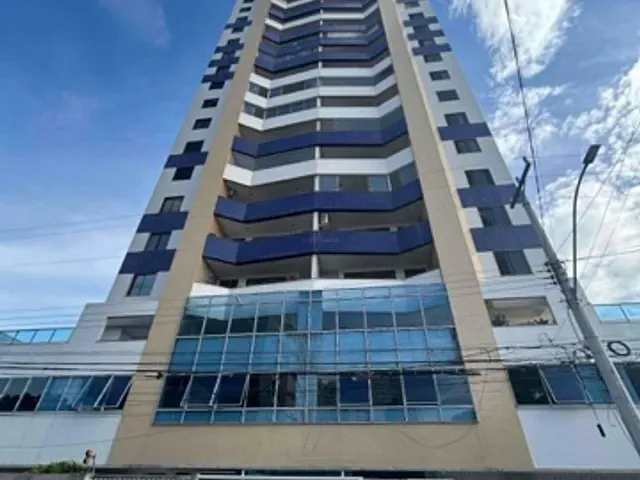 Cobertura / Penthouse com 450m² 3 quartos e 4 banheiros, à venda, no bairro Centro em Campos dos Goytacazes