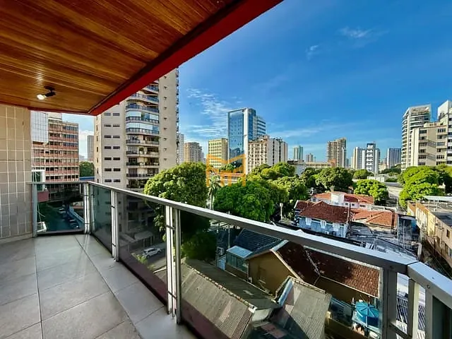 Cobertura / Penthouse 5 quartos e 8 banheiros, à venda, no bairro Nazaré em Belém