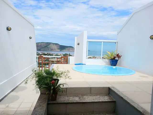 Cobertura / Penthouse 2 quartos e 2 banheiros, à venda, no bairro Camboinhas em Niterói