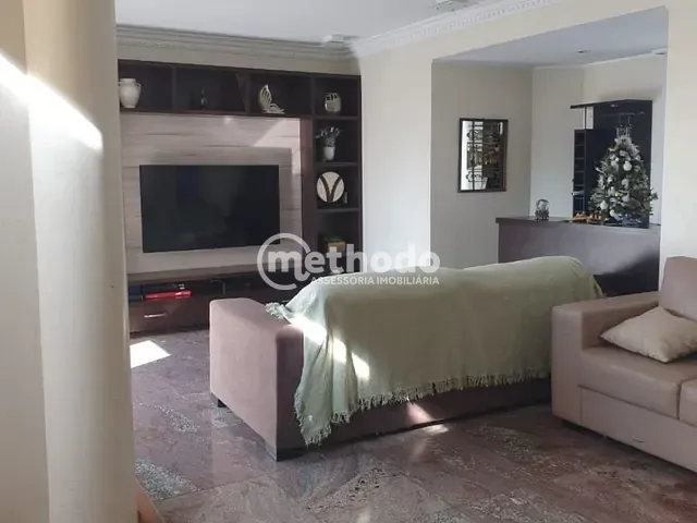 Cobertura / Penthouse com 230m² 3 quartos e 5 banheiros, à venda, no bairro Vila Itapura em Campinas