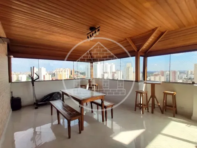 Cobertura / Penthouse com 2000m² 3 quartos e 3 banheiros, à venda, no bairro Vila Sofia em São Paulo