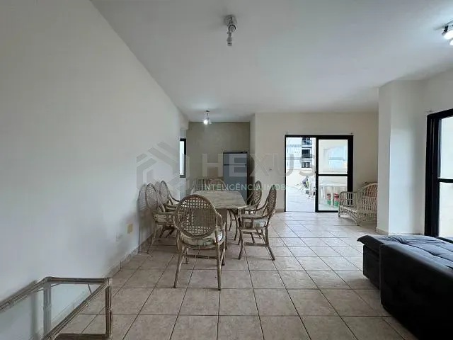 Cobertura / Penthouse 3 quartos e 3 banheiros, à venda, no bairro Tombo em Guarujá