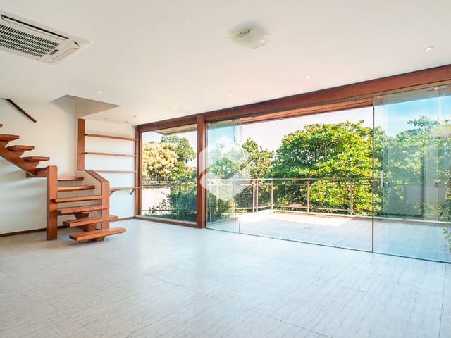 Cobertura / Penthouse à venda, no bairro Barra da Tijuca em Rio de Janeiro