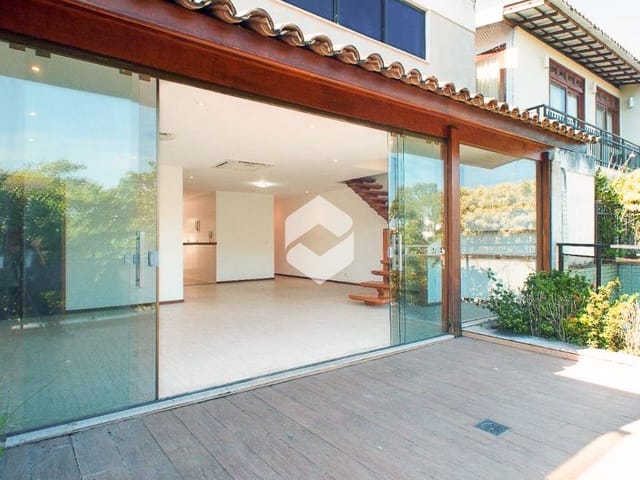 Cobertura / Penthouse à venda, no bairro Barra da Tijuca em Rio de Janeiro