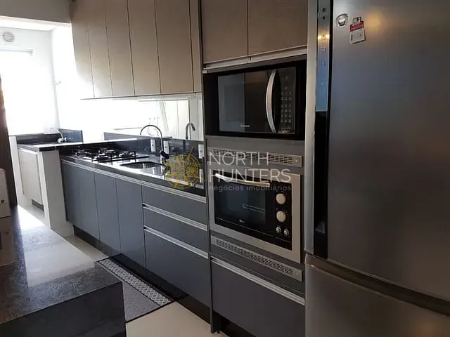 Cobertura / Penthouse com 173m² 3 quartos e 2 banheiros, à venda, no bairro Jurerê em Florianópolis