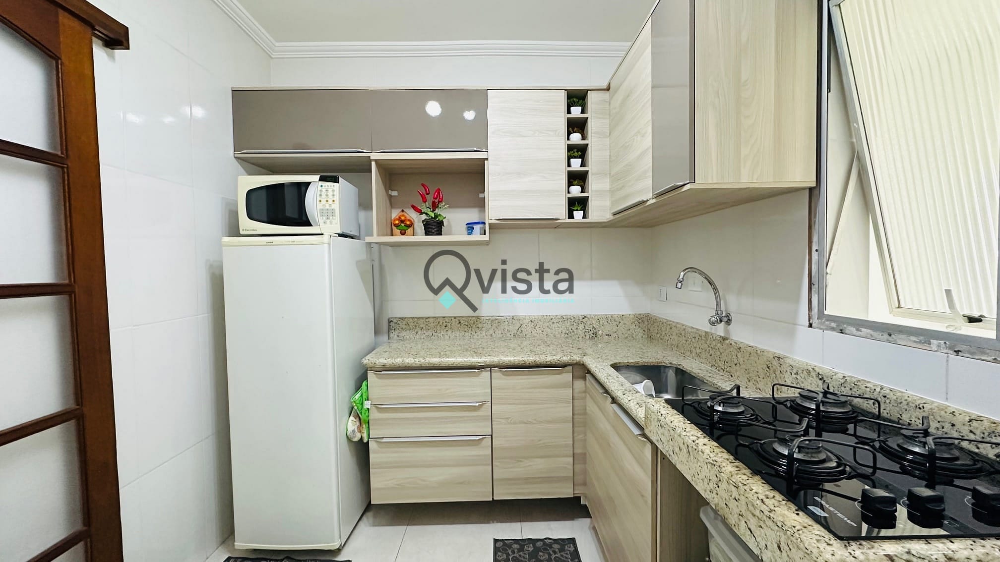 Cobertura à venda com 2 quartos, 200m² - Foto 13